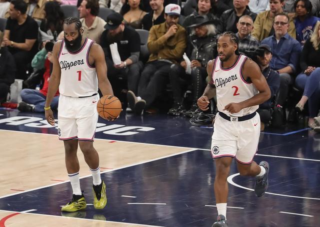 凯尔特人鏖战猛龙,伦纳德带队取胜 凯尔特人鏖战猛龙,伦纳德带队取胜