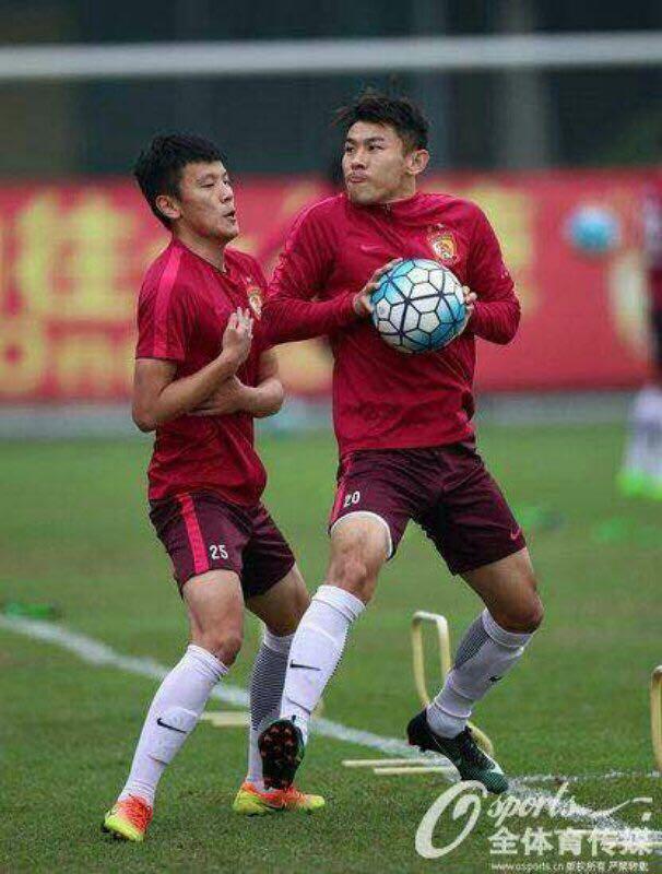 广州恒大战平对手，保持不败战绩