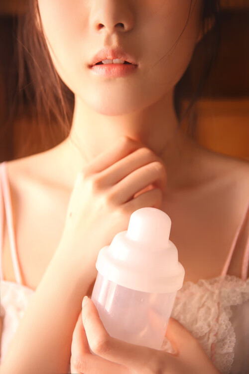 奥运周期关键战,阿尔瓦雷斯接管比赛,皇家社会体系横扫哥伦比亚