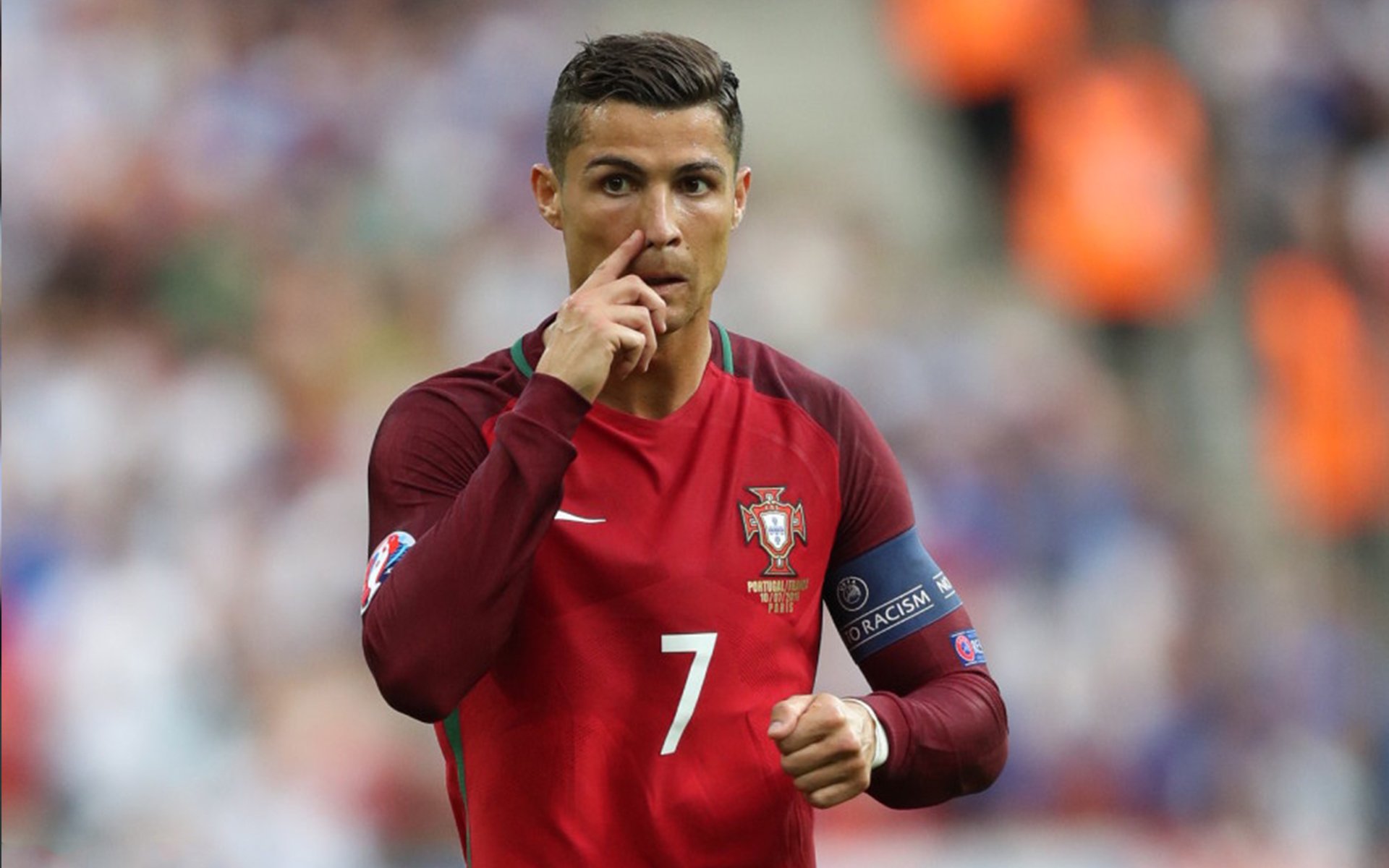 迪马利亚爆发与尼日利亚速胜，足球世界的双重变奏